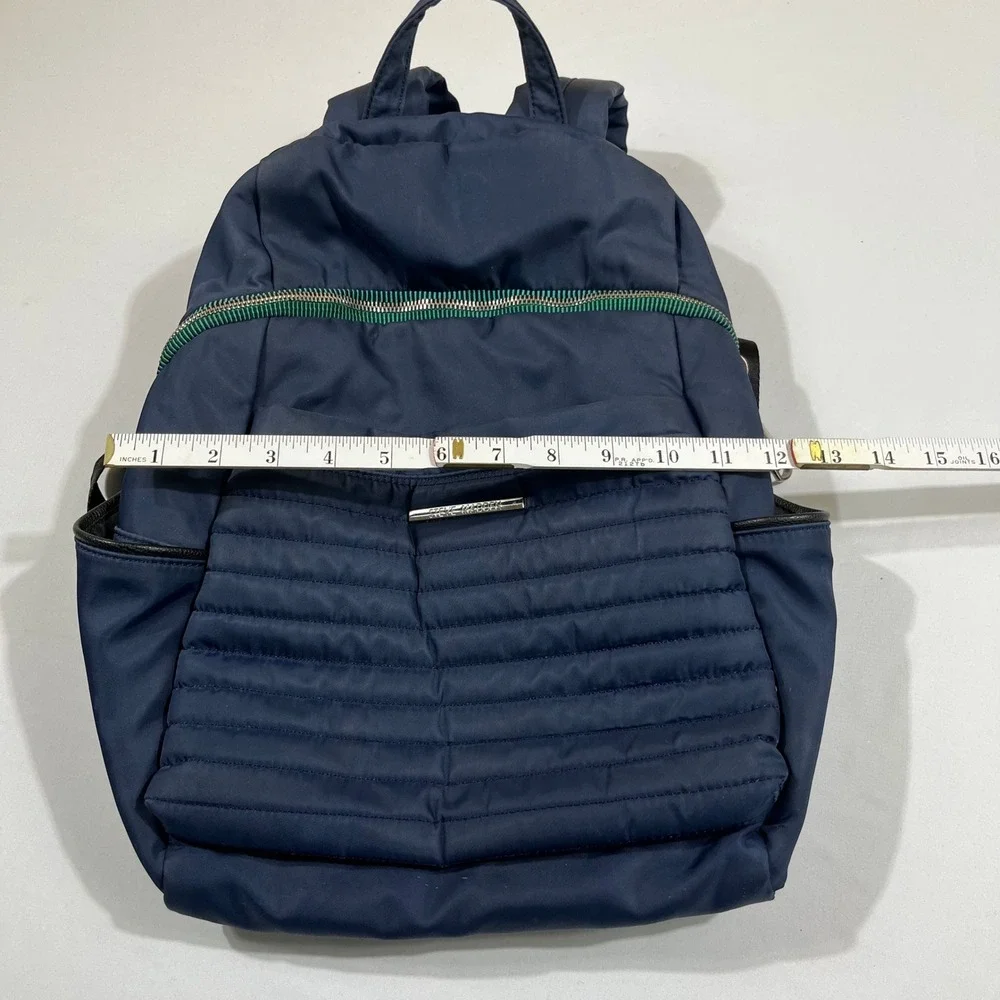 Steve Madden Backpack Womens Medium Navy Blue Quilted Nylon Zipper Detail